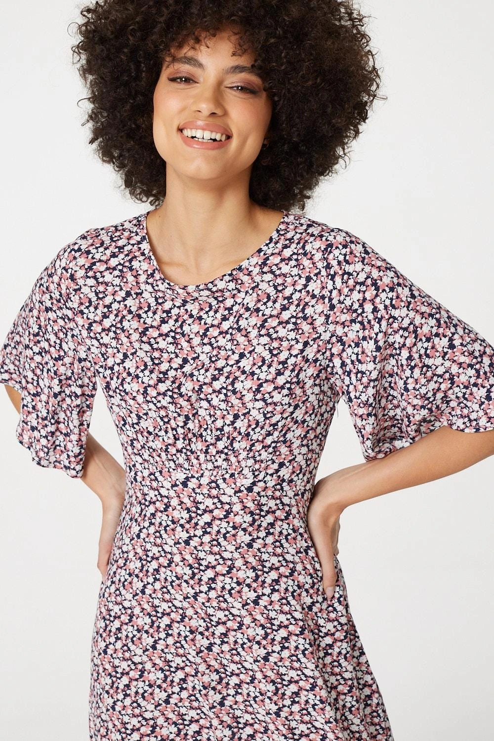 Floral Angel Sleeved Midi Dress 4 Floral Angel Sleeved Midi Dress - Image 4