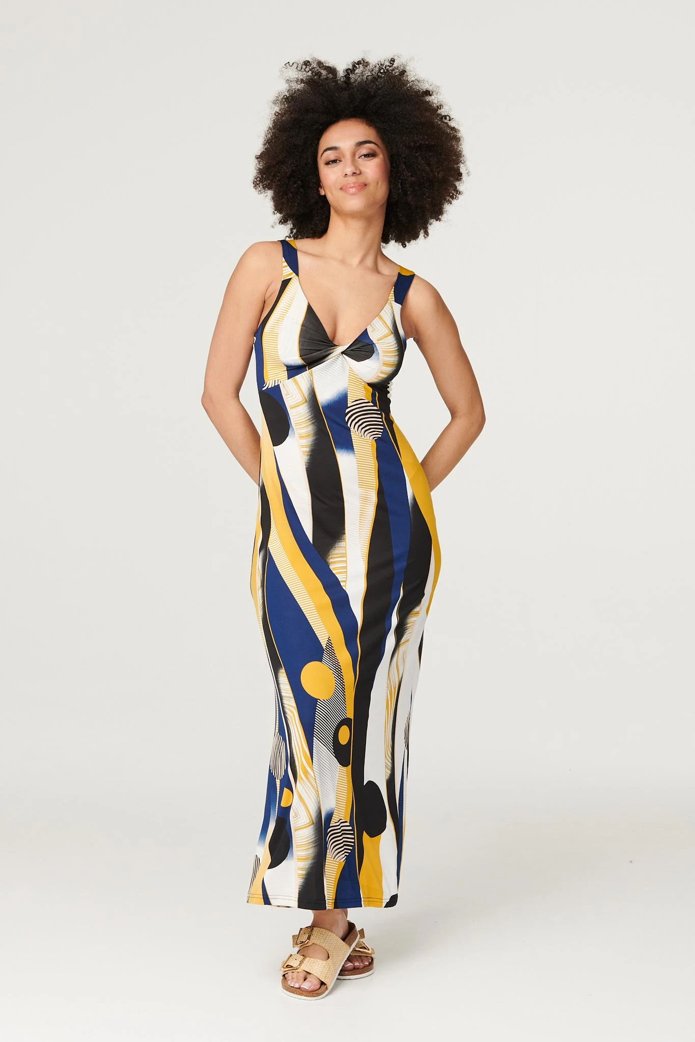 Printed Twist Detail Maxi Dress 1 Printed Twist Detail Maxi Dress