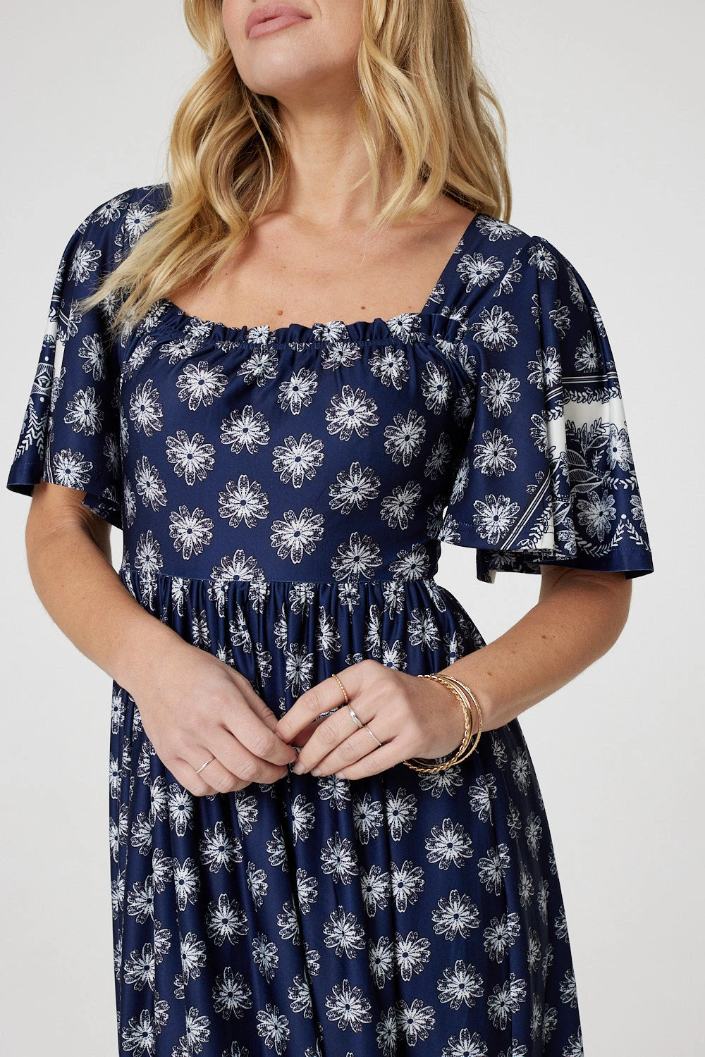 Printed 1/2 Batwing Sleeve Midi Dress 4 Printed 1/2 Batwing Sleeve Midi Dress - Image 4