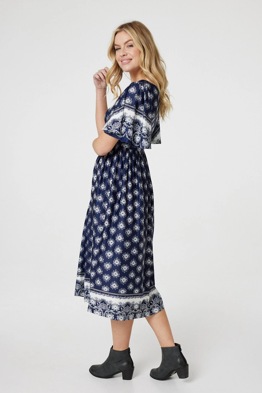 Printed 1/2 Batwing Sleeve Midi Dress 3 Printed 1/2 Batwing Sleeve Midi Dress - Image 3